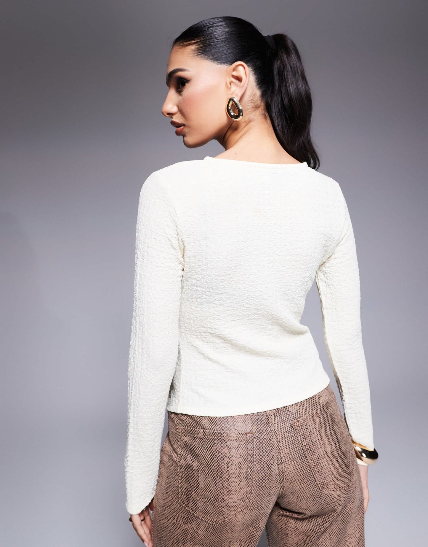 ASOS DESIGN textured button through long sleeve t-shirt in cream - ASOS Sample Sale