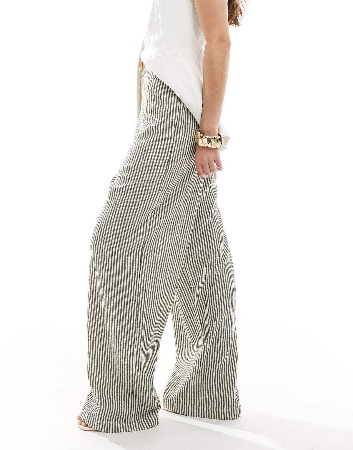 ASOS DESIGN textured pull on straight leg trousers in mono stripe - ASOS Sample Sale