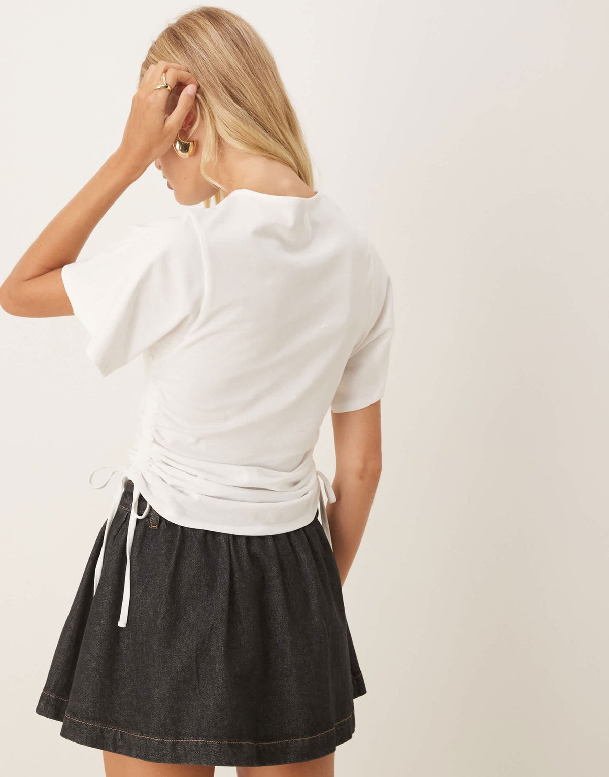 ASOS DESIGN tie side detail t-shirt in white - ASOS Sample Sale