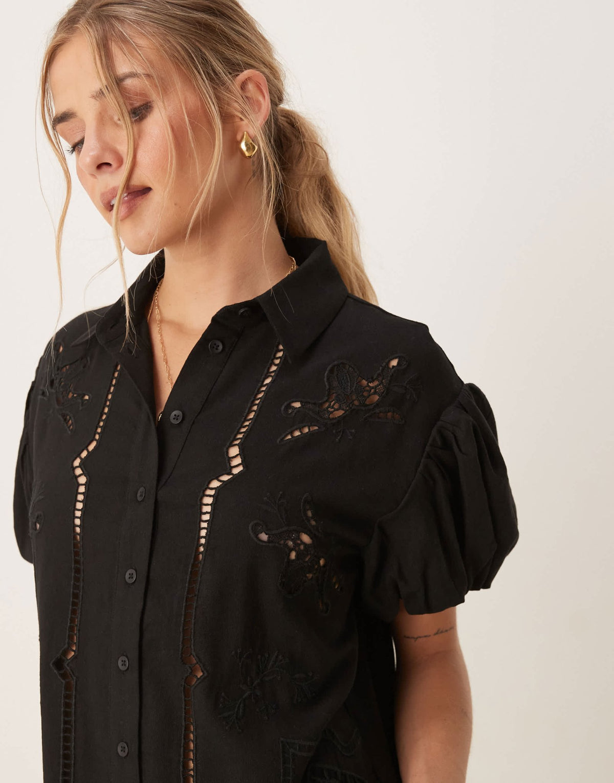 ASOS DESIGN twill short sleeve broderie mini shirt dress with tonal stitching in black - ASOS Sample Sale