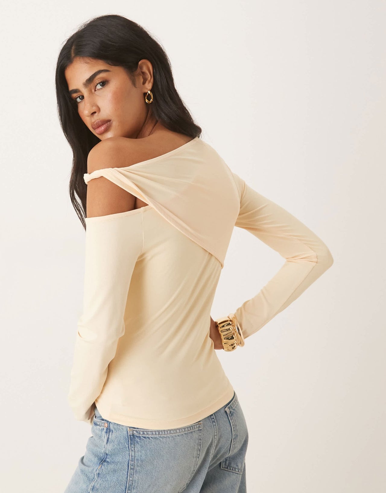 ASOS DESIGN twist cut out detail long sleeve top in buttermilk - ASOS Sample Sale