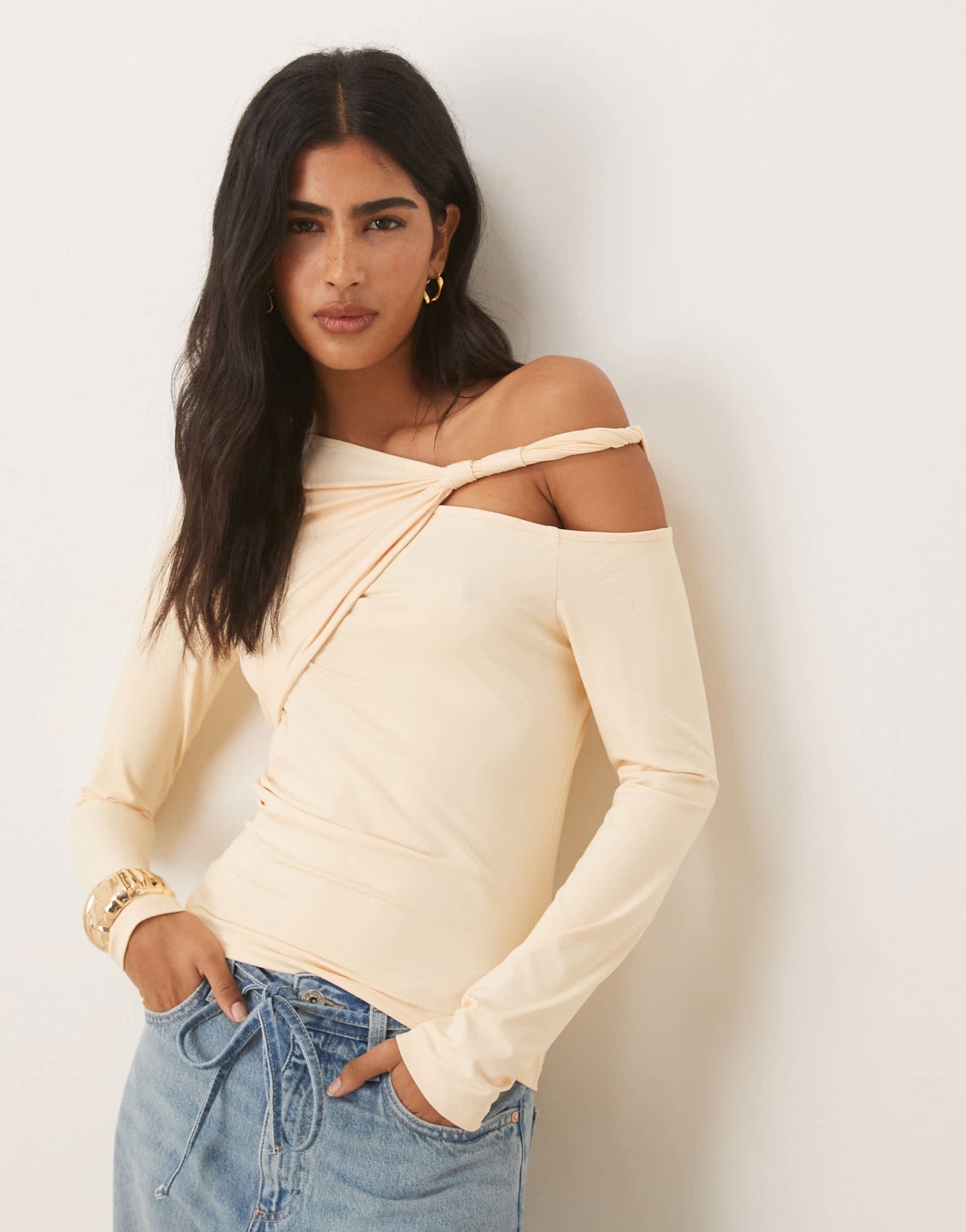 ASOS DESIGN twist cut out detail long sleeve top in buttermilk - ASOS Sample Sale