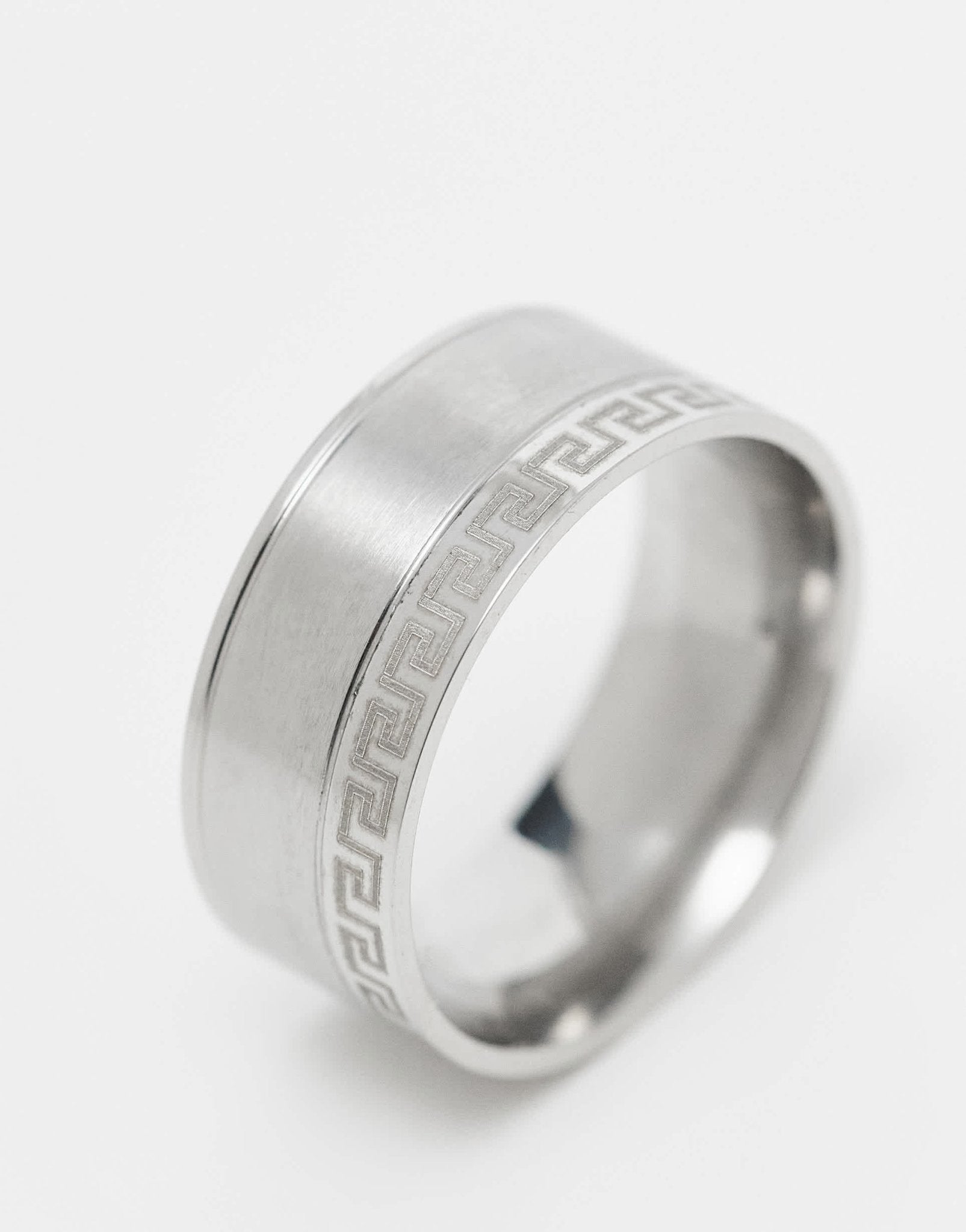 ASOS DESIGN waterproof stainless steel Greek wave single edge band ring in brushed silver - ASOS Sample Sale