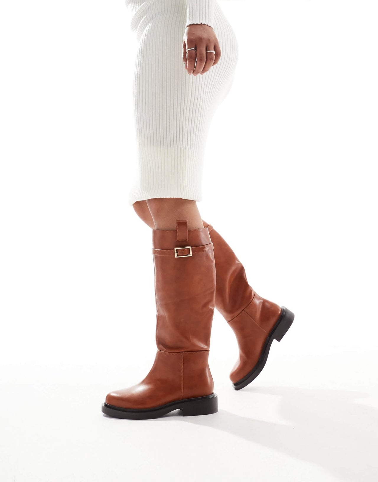 ASOS DESIGN Wide Fit Callie smart flat riding knee boots in tan - ASOS Sample Sale