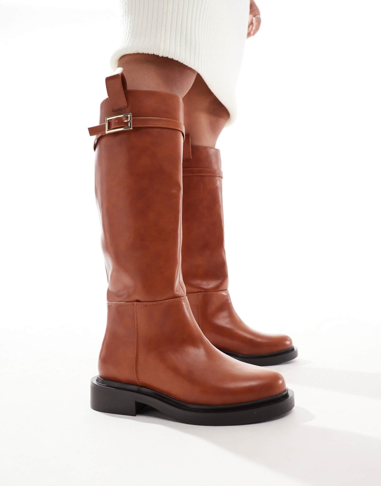 ASOS DESIGN Wide Fit Callie smart flat riding knee boots in tan - ASOS Sample Sale