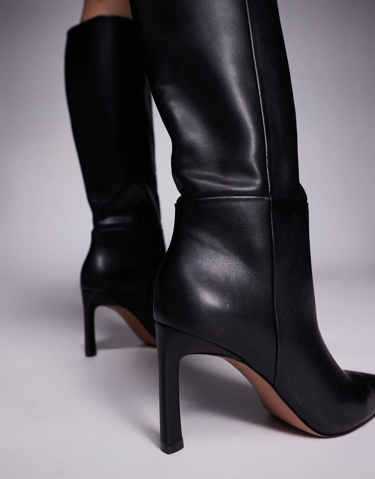 ASOS DESIGN Wide Fit Charmed heeled knee boots in black - ASOS Sample Sale