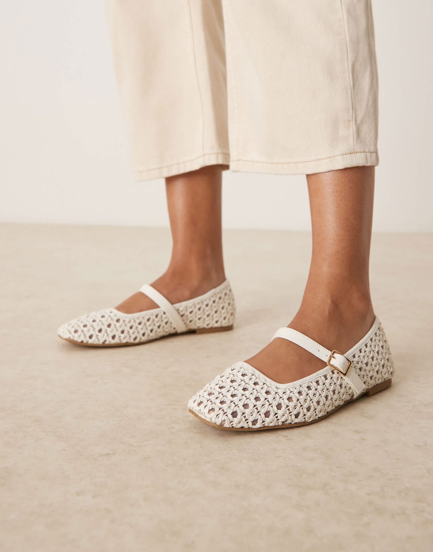 ASOS DESIGN Wide Fit Lottie mary jane ballets in off-white weave - ASOS Sample Sale