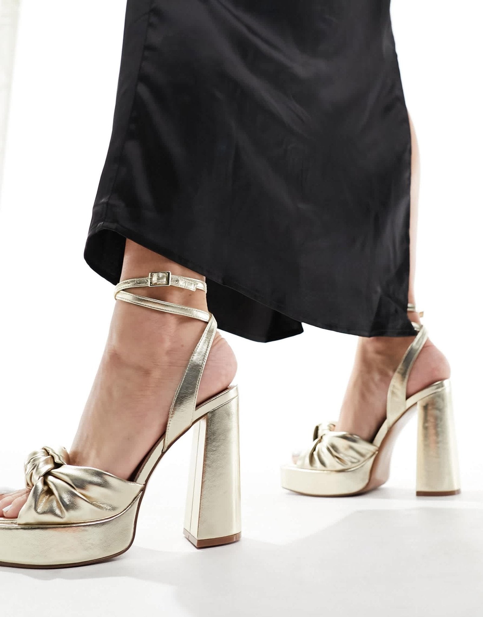 ASOS DESIGN Wide Fit Nikita knotted platform heeled sandals in gold - ASOS Sample Sale