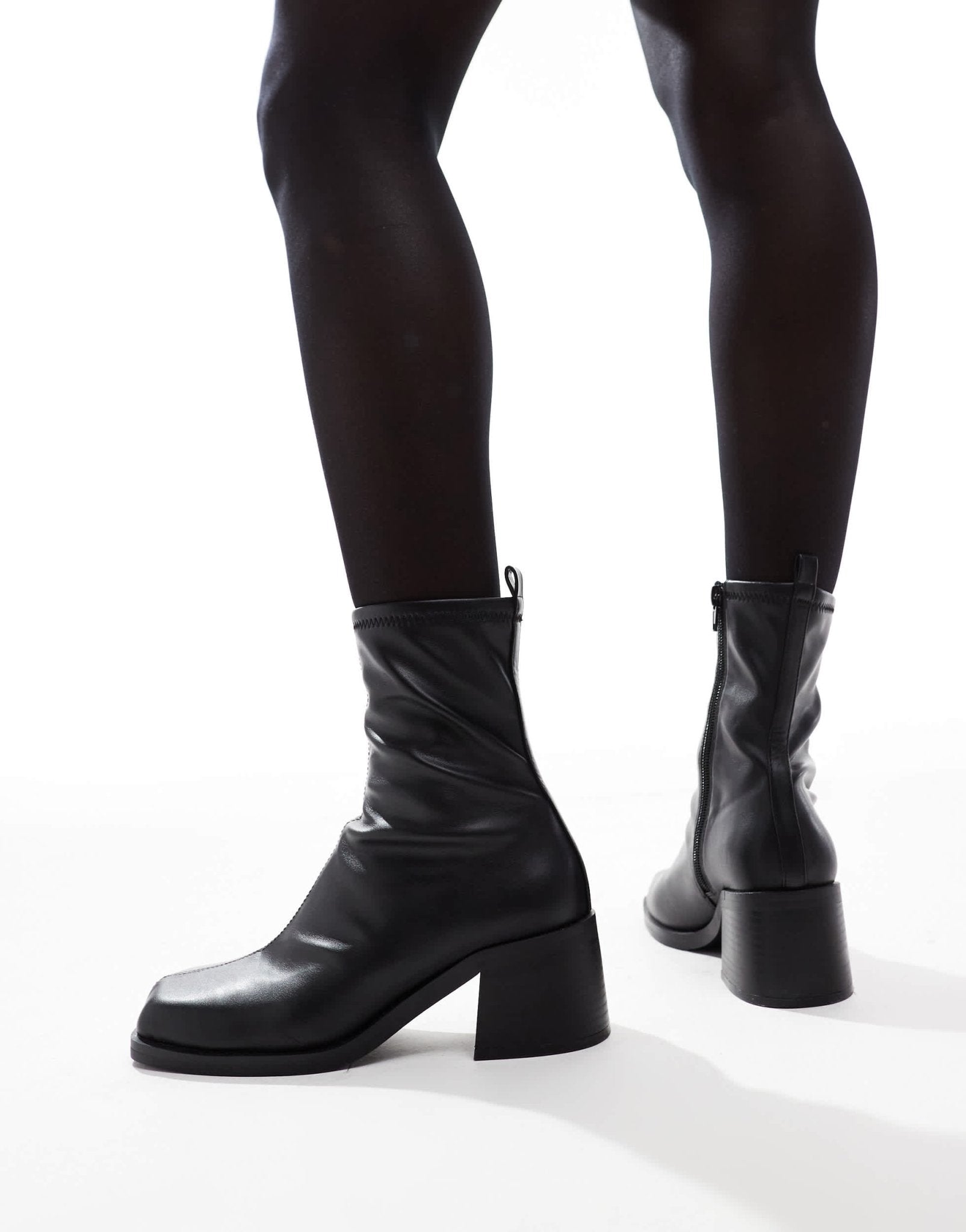 ASOS DESIGN Wide Fit Ranger smart mid - heel boots in black - ASOS Sample Sale