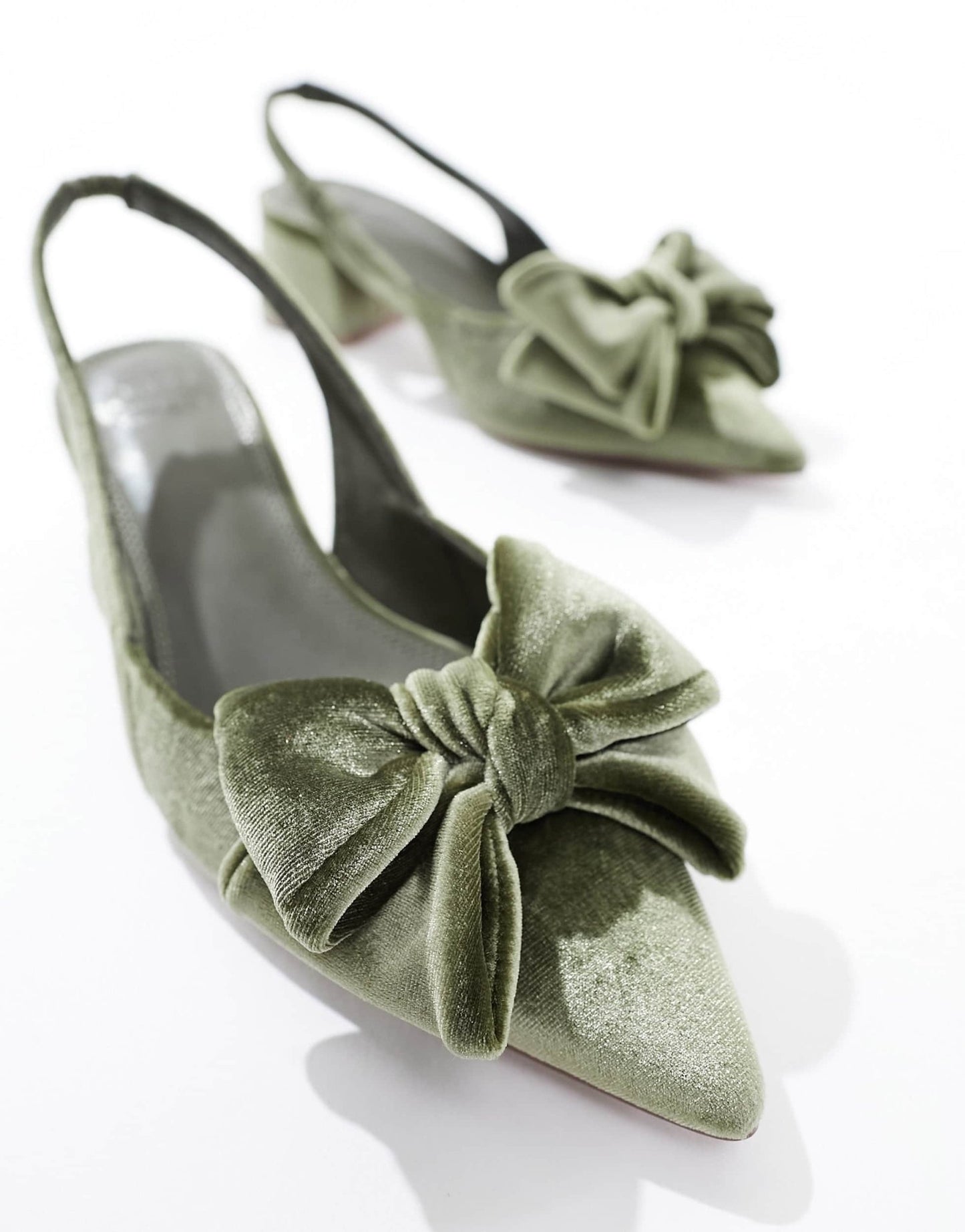 ASOS DESIGN Wide Fit Symphony bow slingback mid block heeled shoes in sage green velvet - PISTACHIO - ASOS Sample Sale