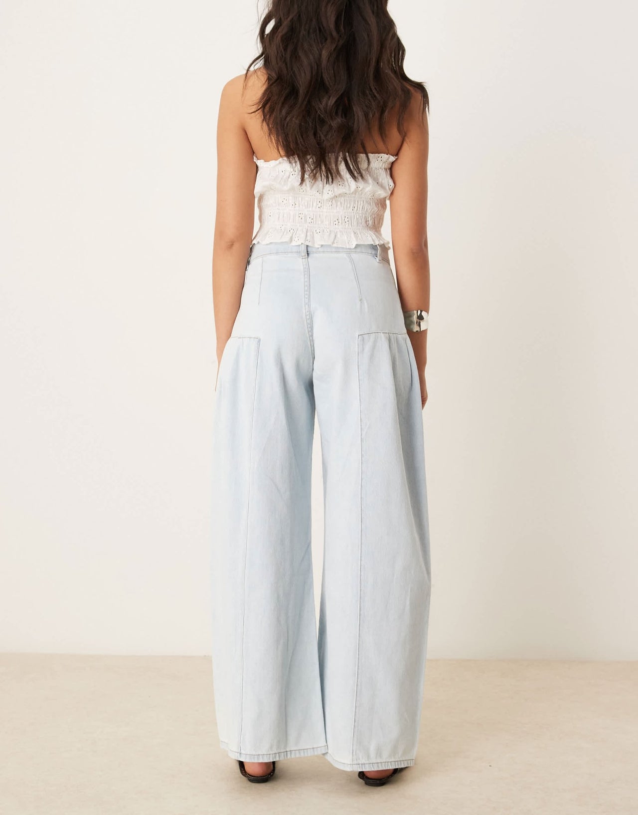 ASOS DESIGN wide leg jean with pleats in lightwash - ASOS Sample Sale