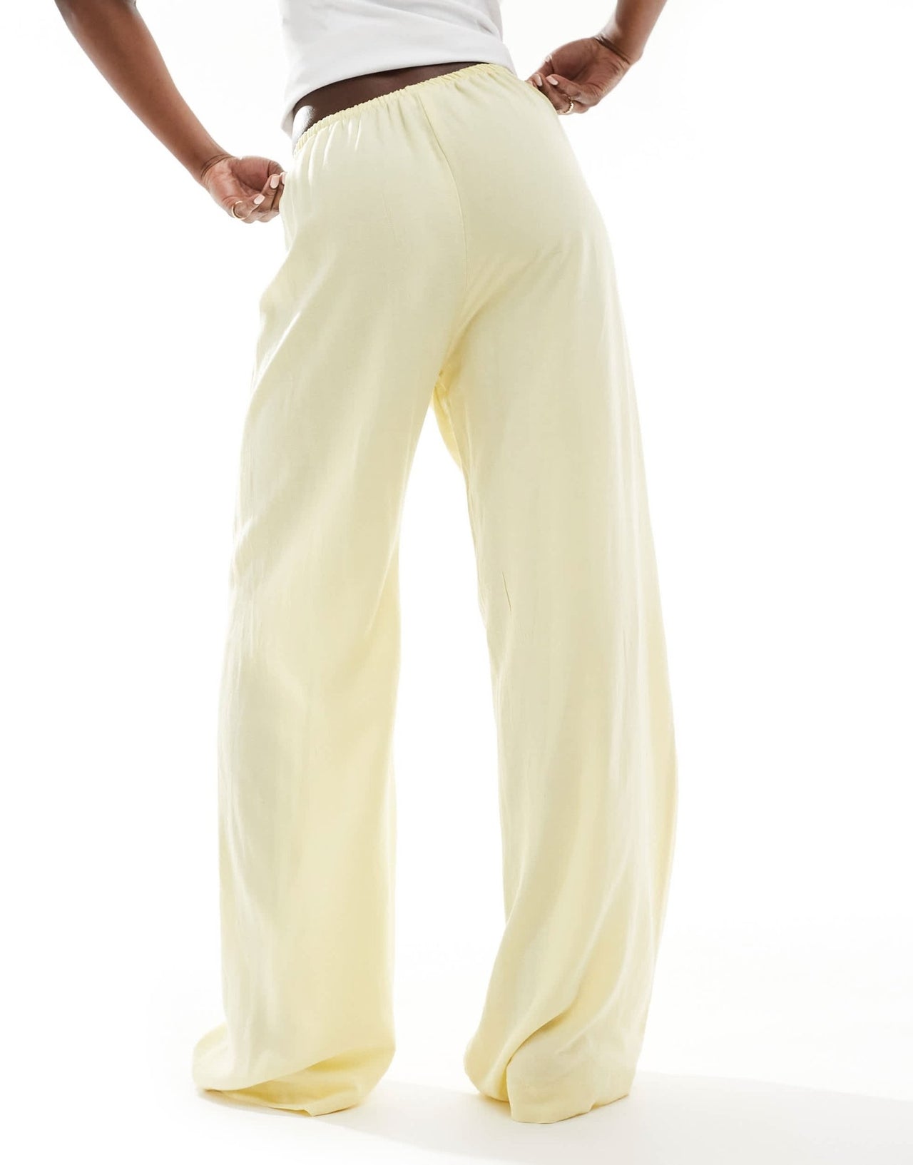 ASOS DESIGN wide leg linen pull on trouser in buttermilk - ASOS Sample Sale