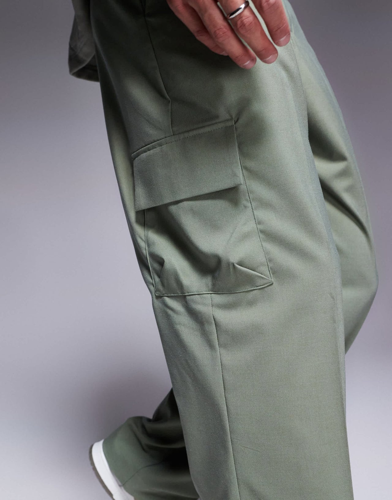 ASOS DESIGN wide leg smart trousers in green with cargo pockets - ASOS Sample Sale