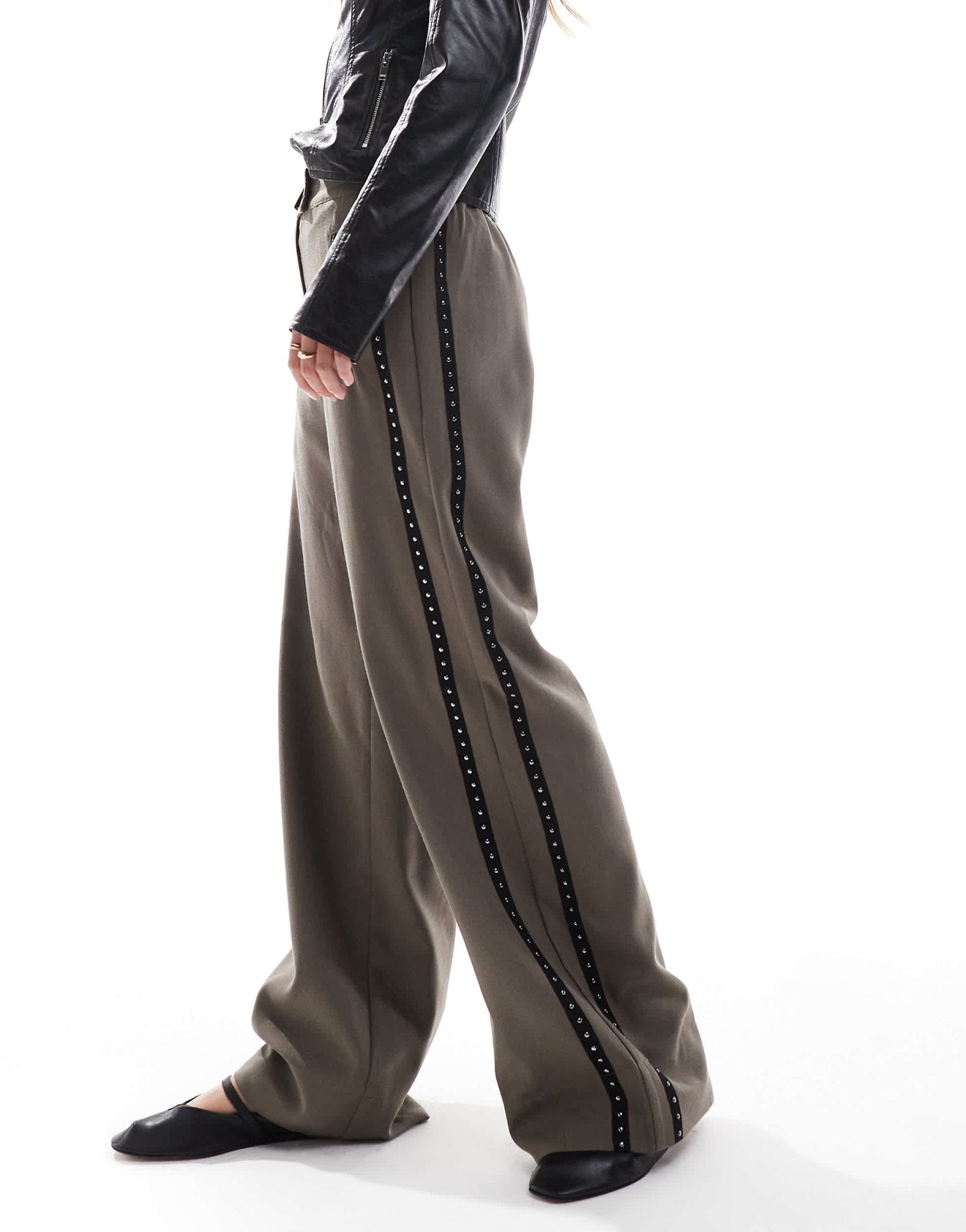 ASOS DESIGN wide leg trouser with stud detail in khaki - ASOS Sample Sale