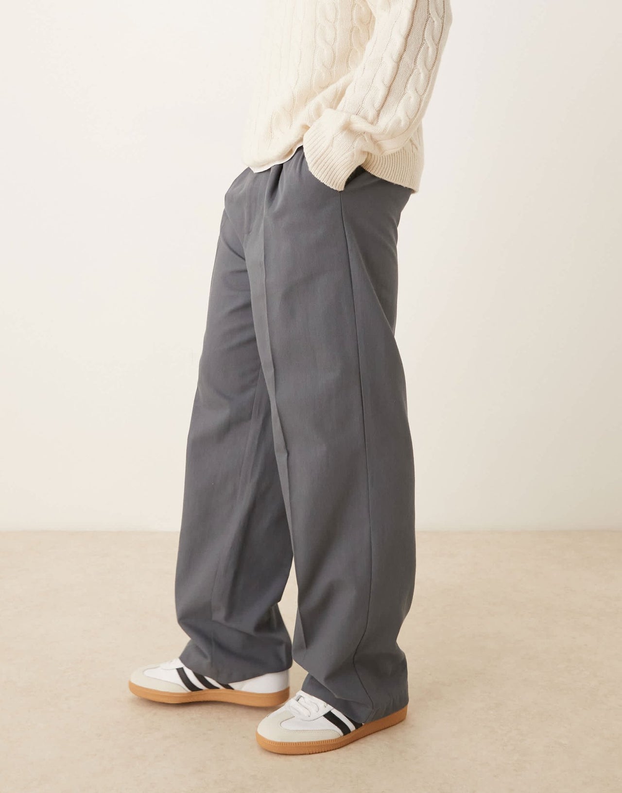 ASOS DESIGN wide leg trousers with pleat detailing in grey - ASOS Sample Sale