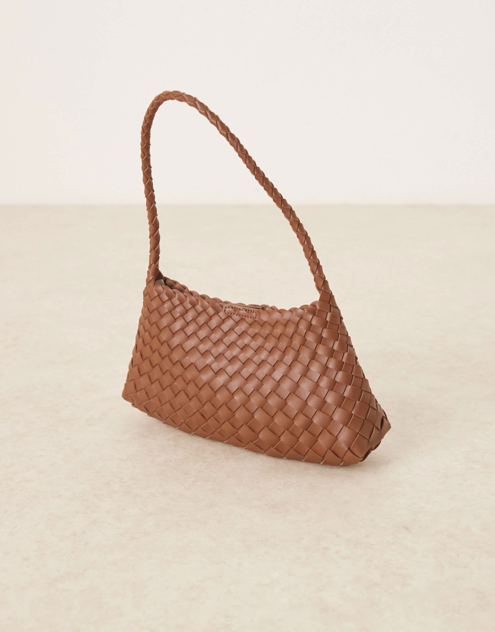 ASOS DESIGN woven trapeze shoulder bag in brown - ASOS Sample Sale