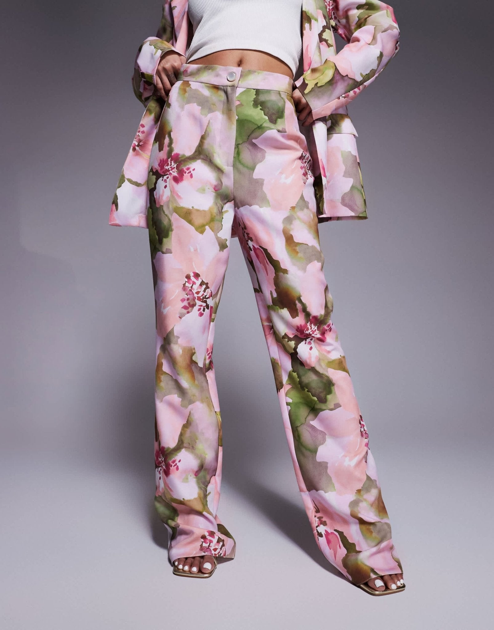 ASOS LUXE co - ord tailored suit trousers in pink floral print - ASOS Sample Sale