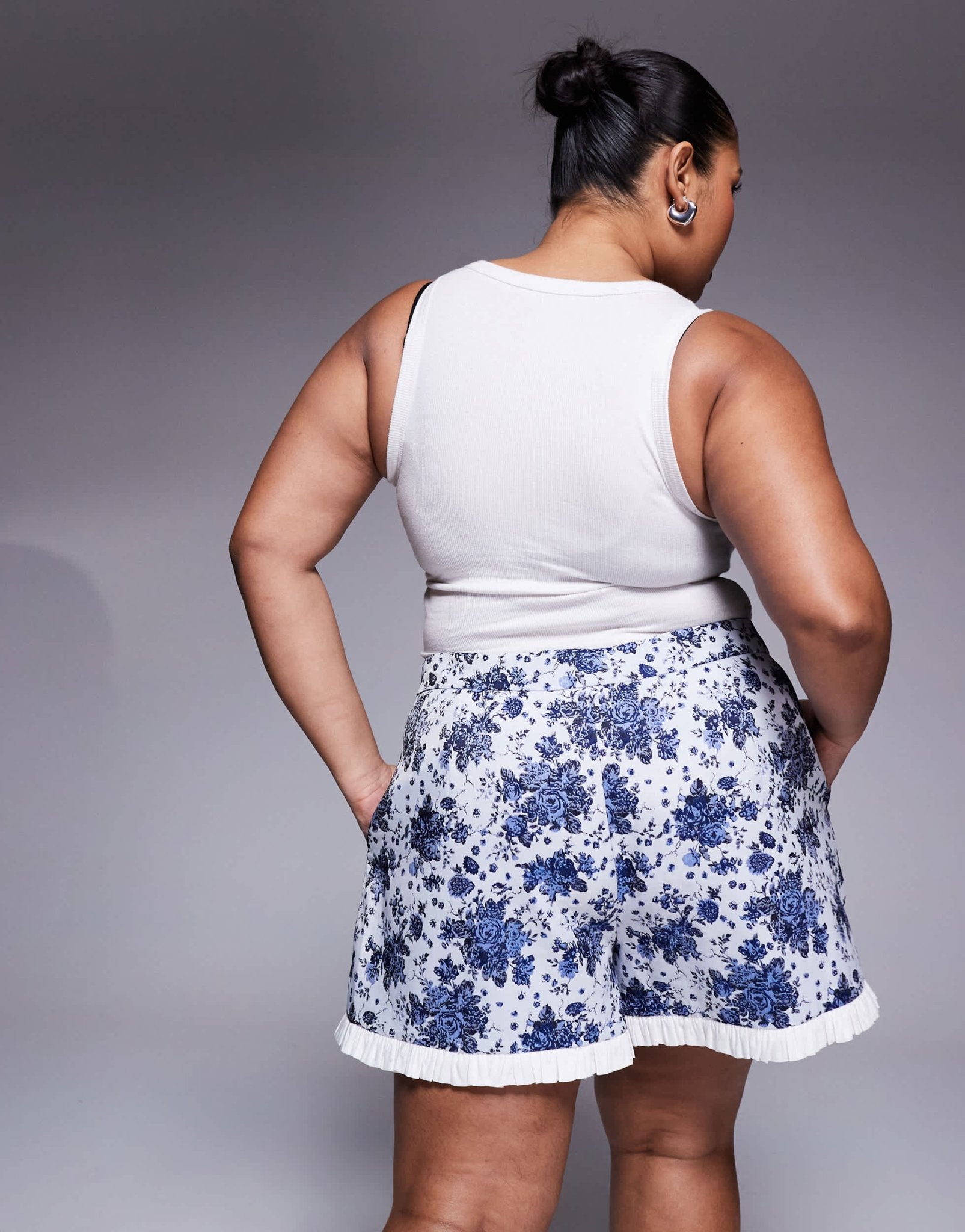 ASOS LUXE CURVE co-ord jacquard short with poplin contrast in blue floral - ASOS Sample Sale