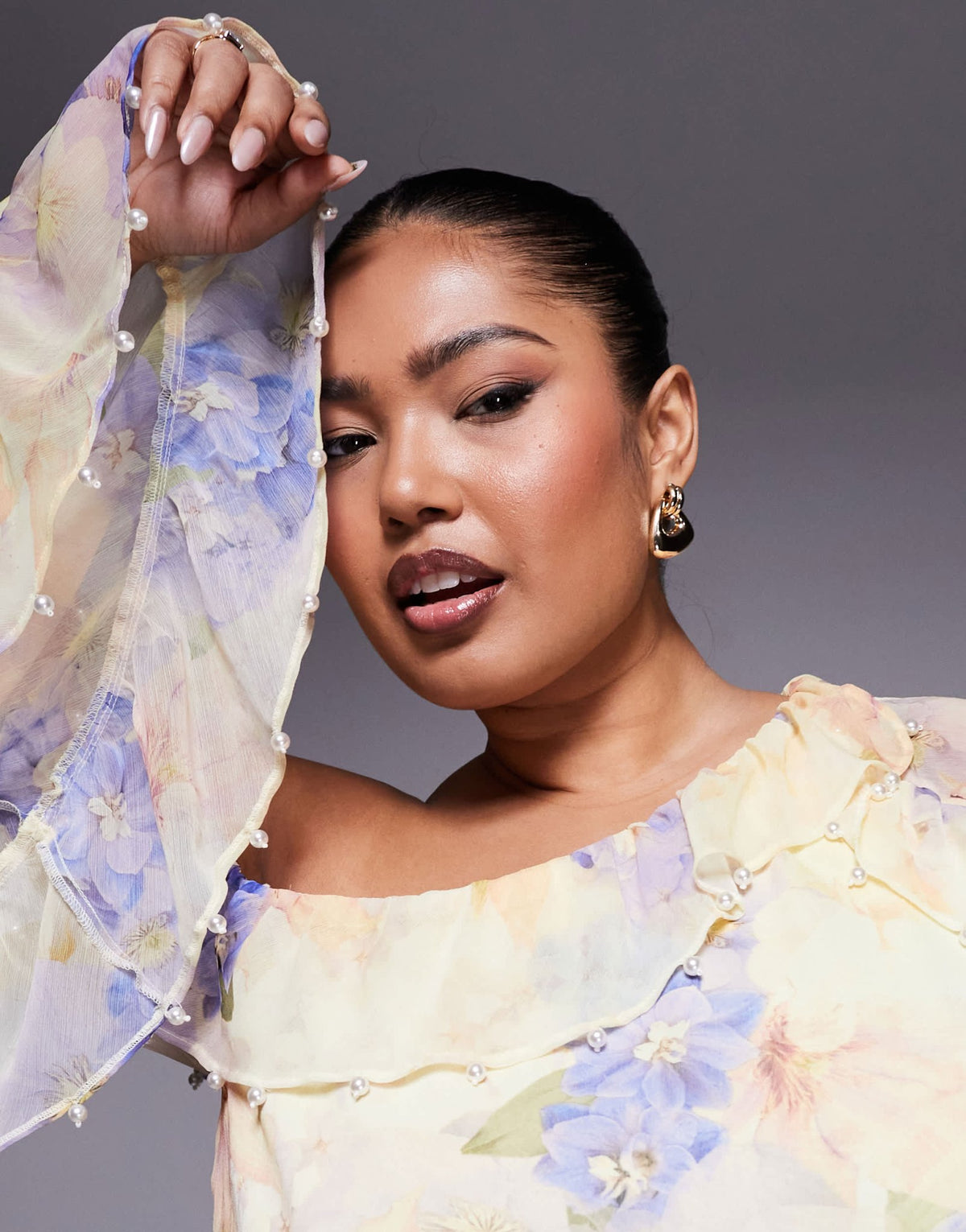 ASOS LUXE Curve pearl embellished chiffon exaggerated maxi dress in floral print - ASOS Sample Sale
