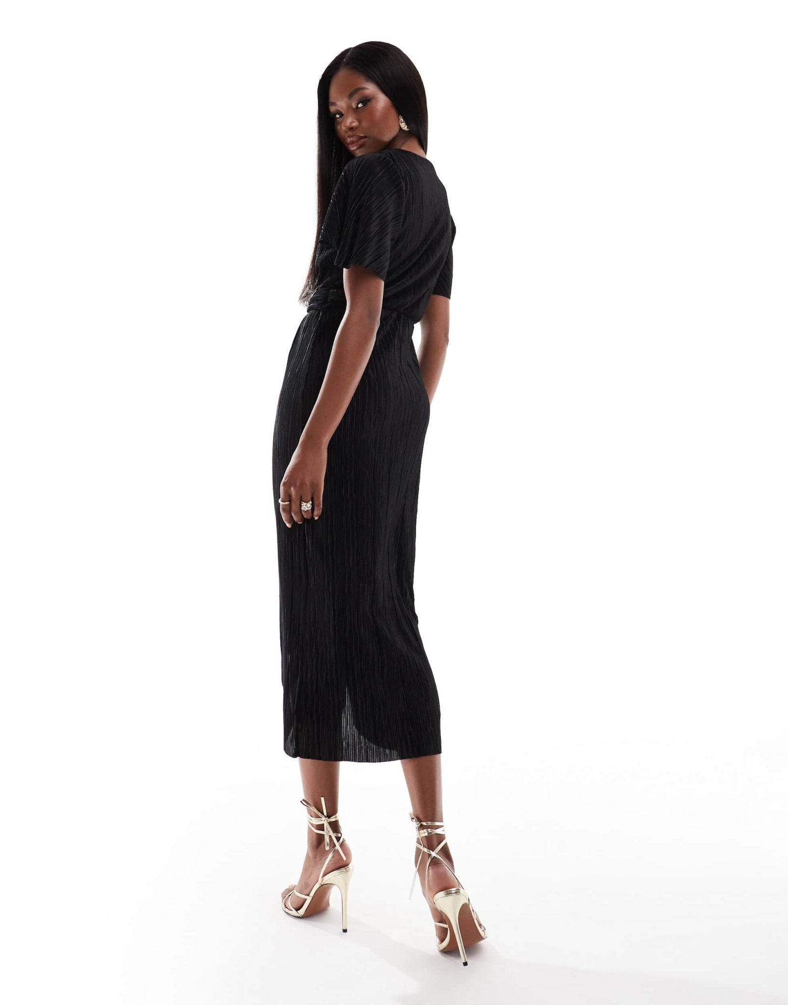 AX Paris plisse short sleeve wrap midi dress with ring detail in black - ASOS Sample Sale