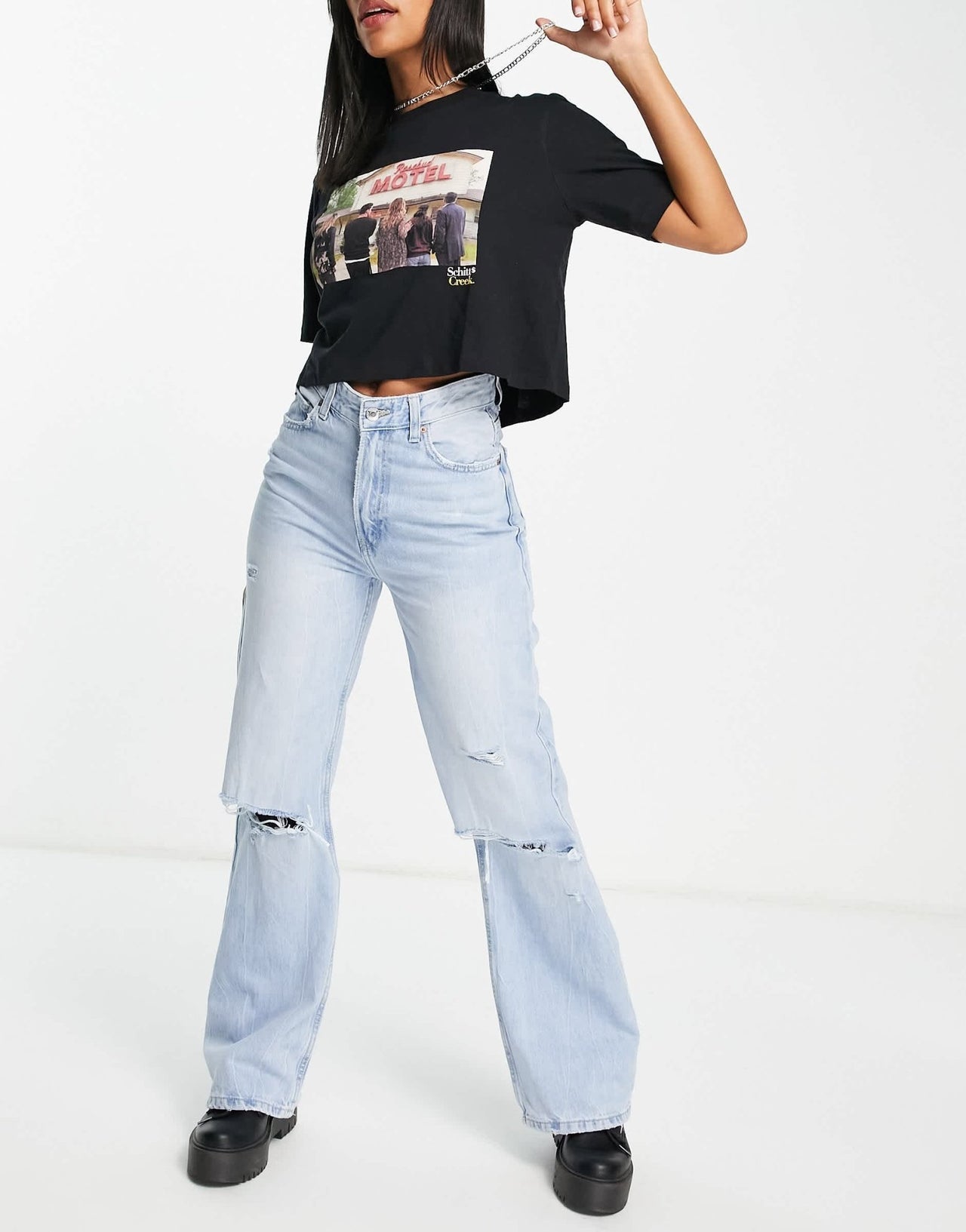 Bershka 90's straight jeans in vintage blue - ASOS Sample Sale