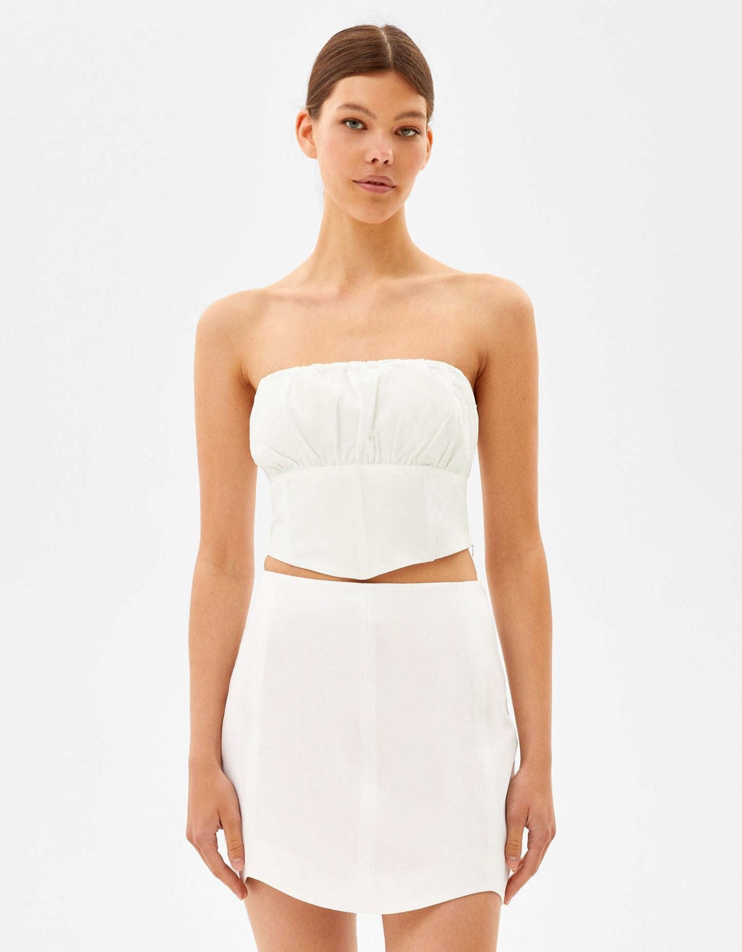 Bershka a line mini skirt in white - ASOS Sample Sale