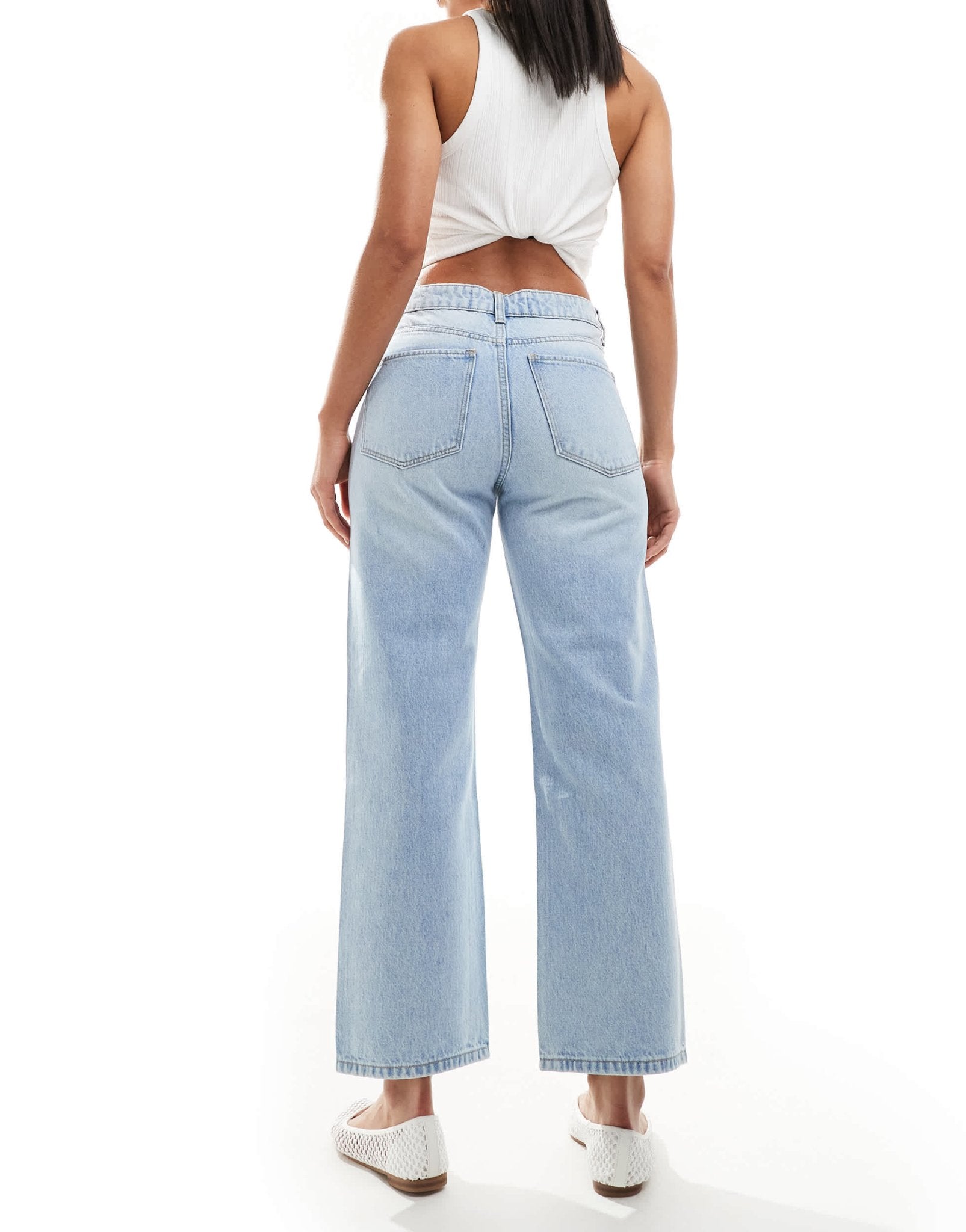 Bershka ankle length straight wide leg jeans in mid wash - ASOS Sample Sale