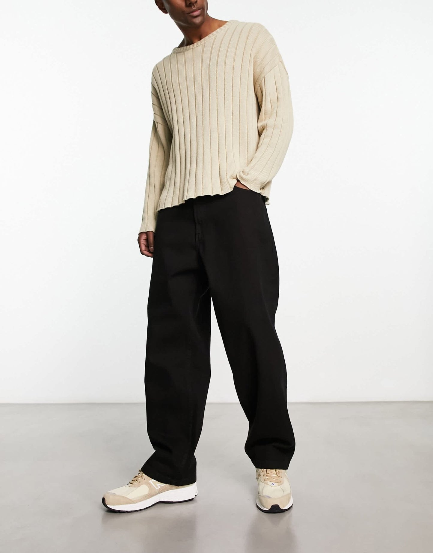 Bershka baggy fit jeans in black - ASOS Sample Sale
