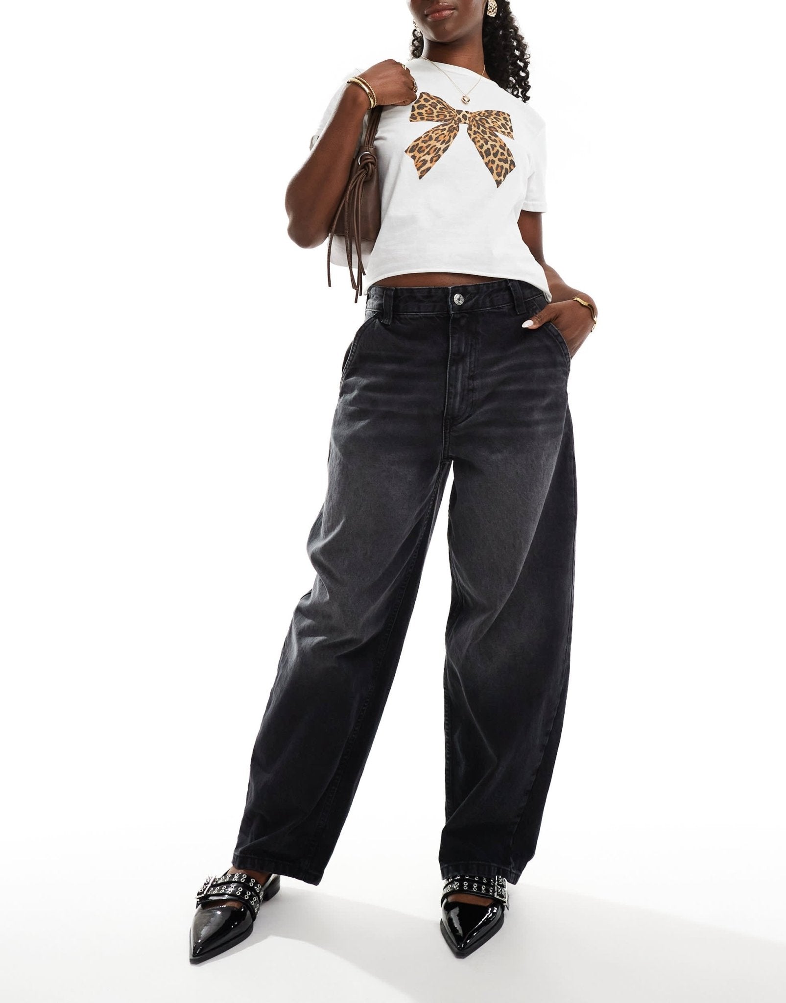 Bershka baggy skater jeans in washed black - ASOS Sample Sale
