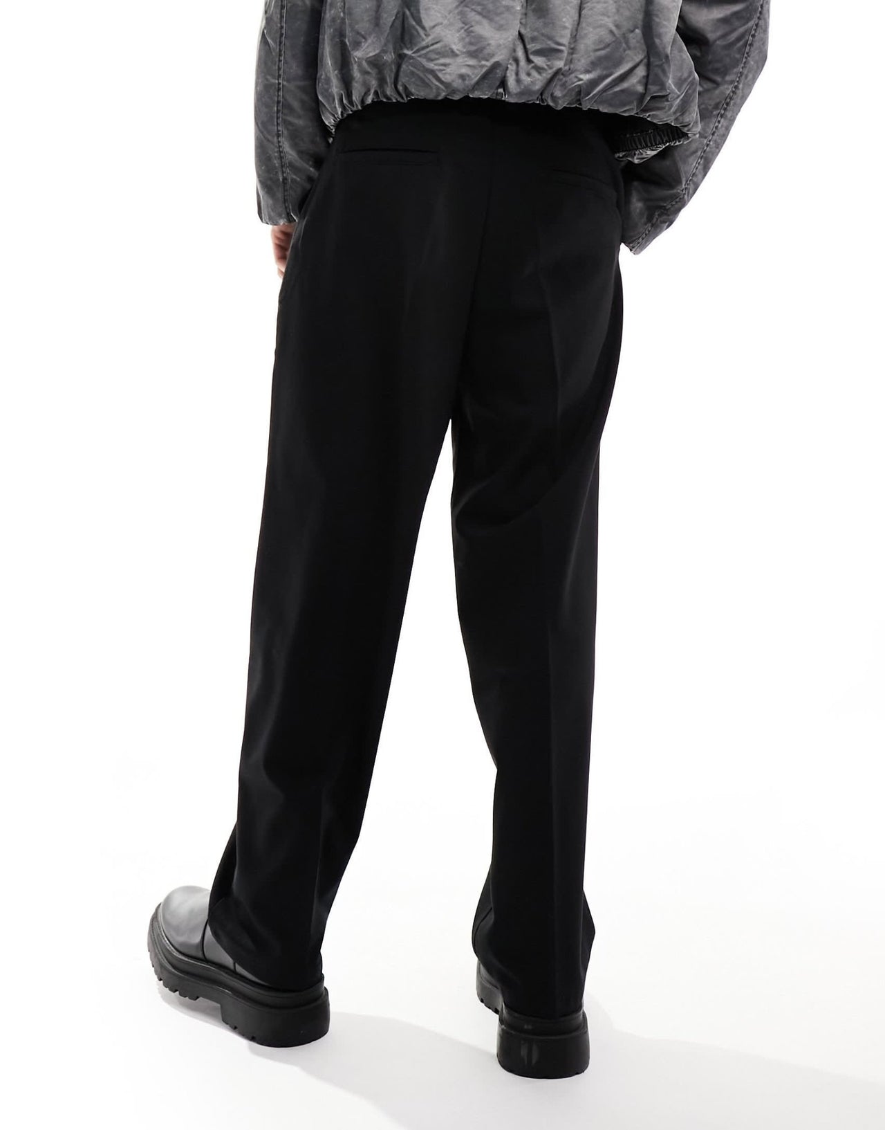 Bershka baggy tailored trouser in black - ASOS Sample Sale