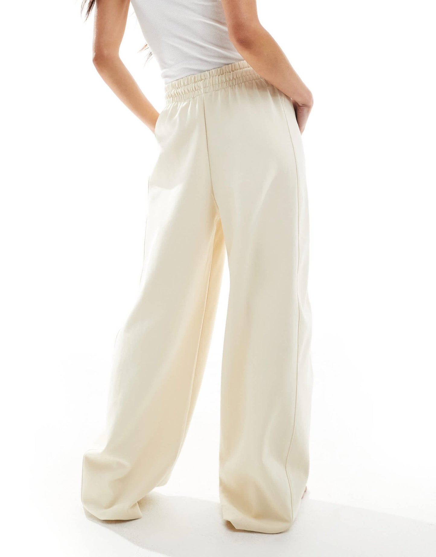 Bershka balloon fit joggers in vanilla - ASOS Sample Sale