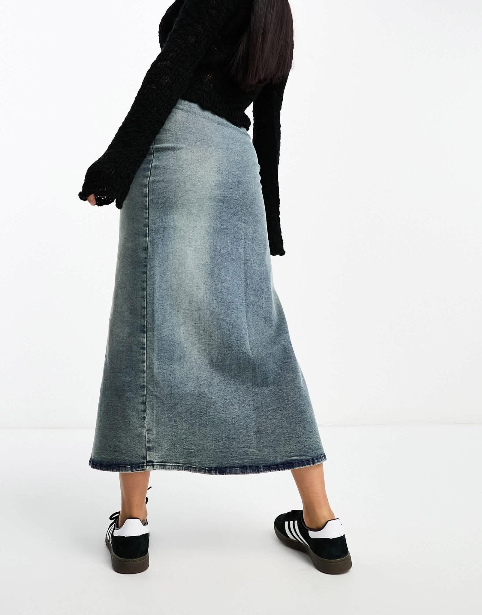 Bershka bodycon denim midi skirt in mid blue - ASOS Sample Sale