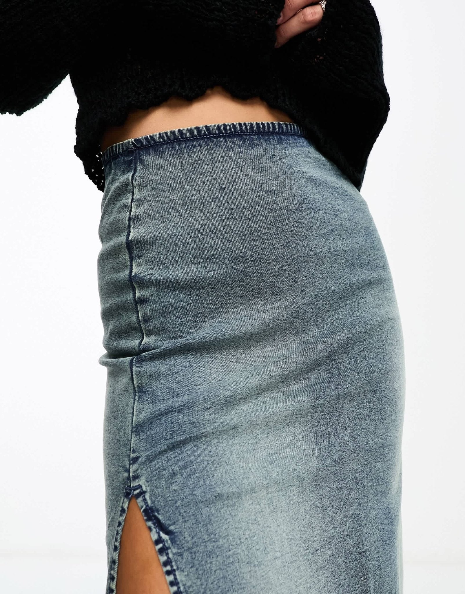 Bershka bodycon denim midi skirt in mid blue - ASOS Sample Sale