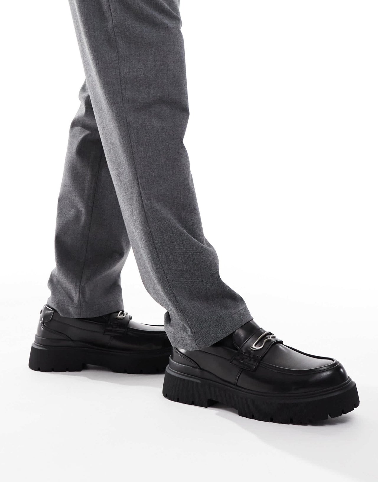 Bershka chunky buckle loafer in black - ASOS Sample Sale