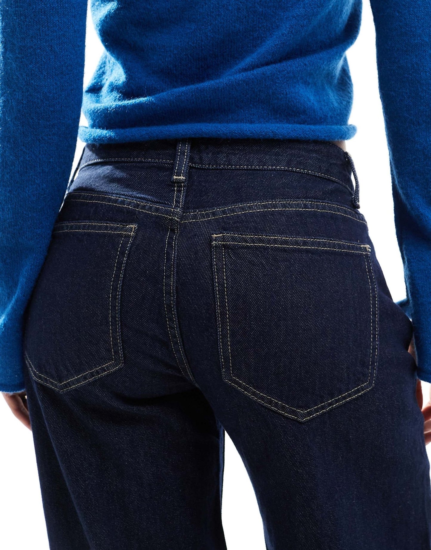 Bershka clean wide leg jeans in authentic dark blue - ASOS Sample Sale