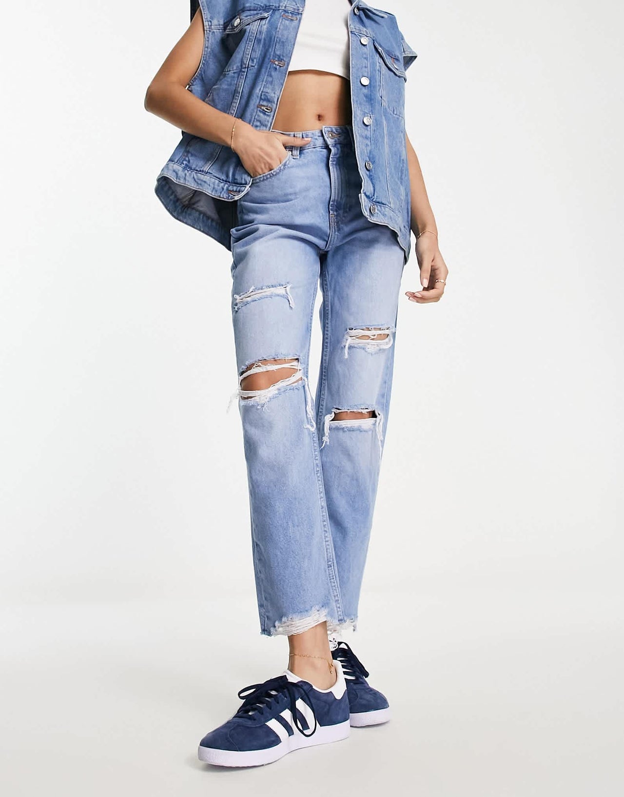Bershka comfort fit mom jean with rips in light blue - ASOS Sample Sale