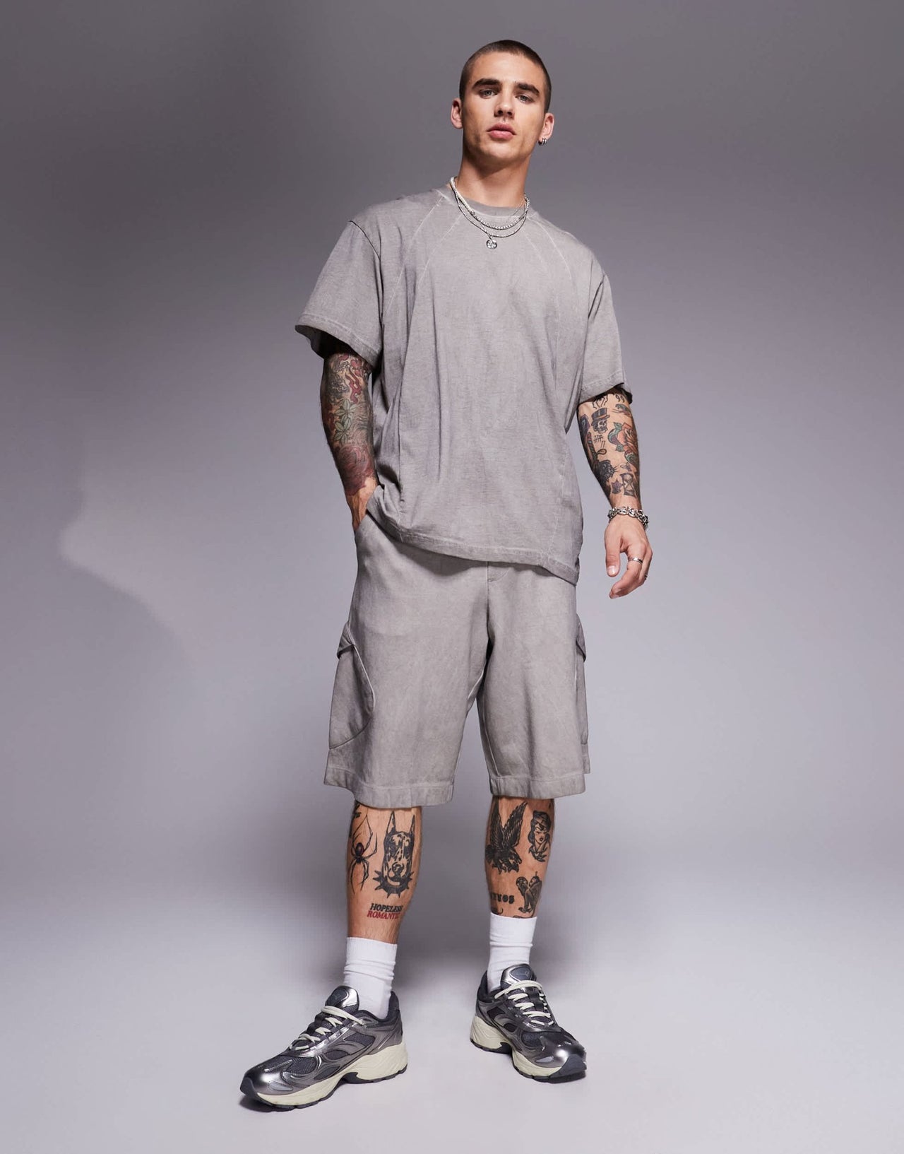 Bershka distressed co-ord t-shirt in grey - ASOS Sample Sale
