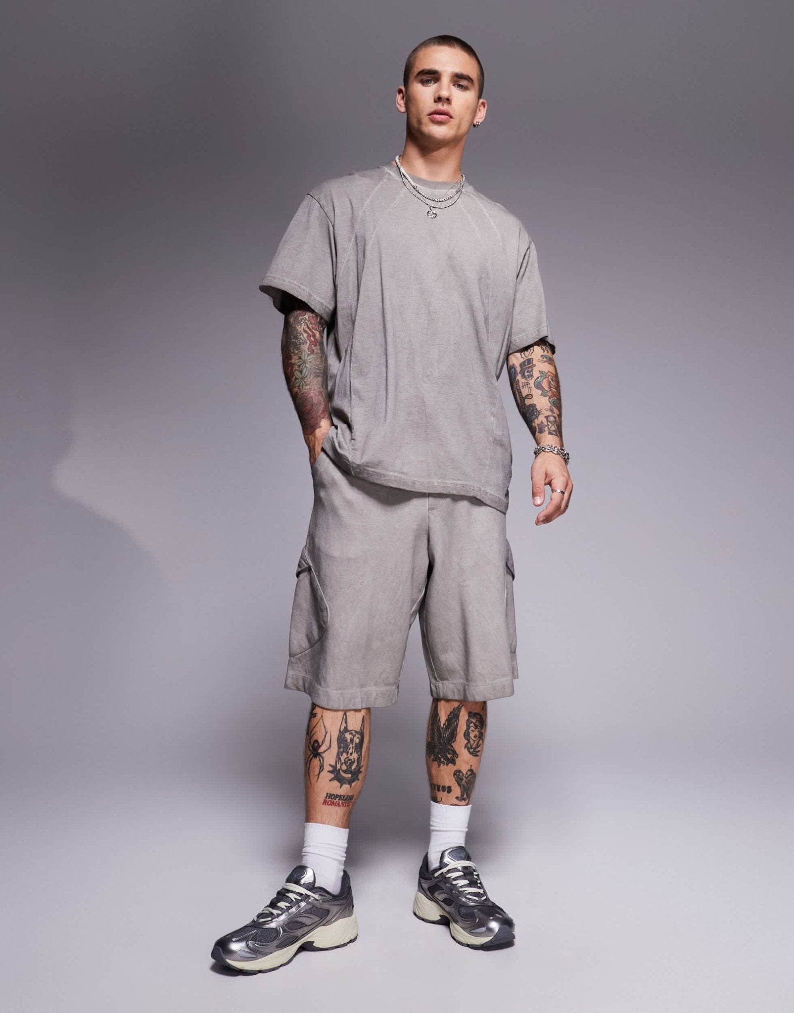 Bershka distressed co-ord t-shirt in grey - ASOS Sample Sale