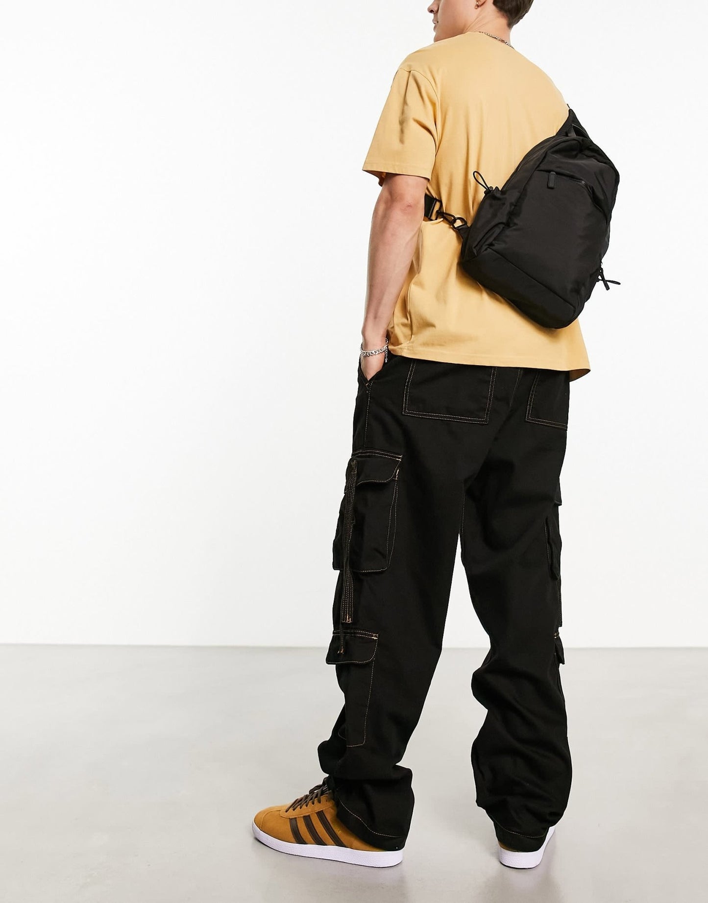 Bershka double pocket cargo jean in black - ASOS Sample Sale