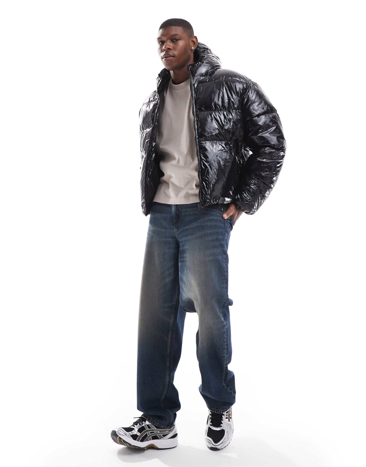 Bershka high shine puffer jacket with hood in black - ASOS Sample Sale