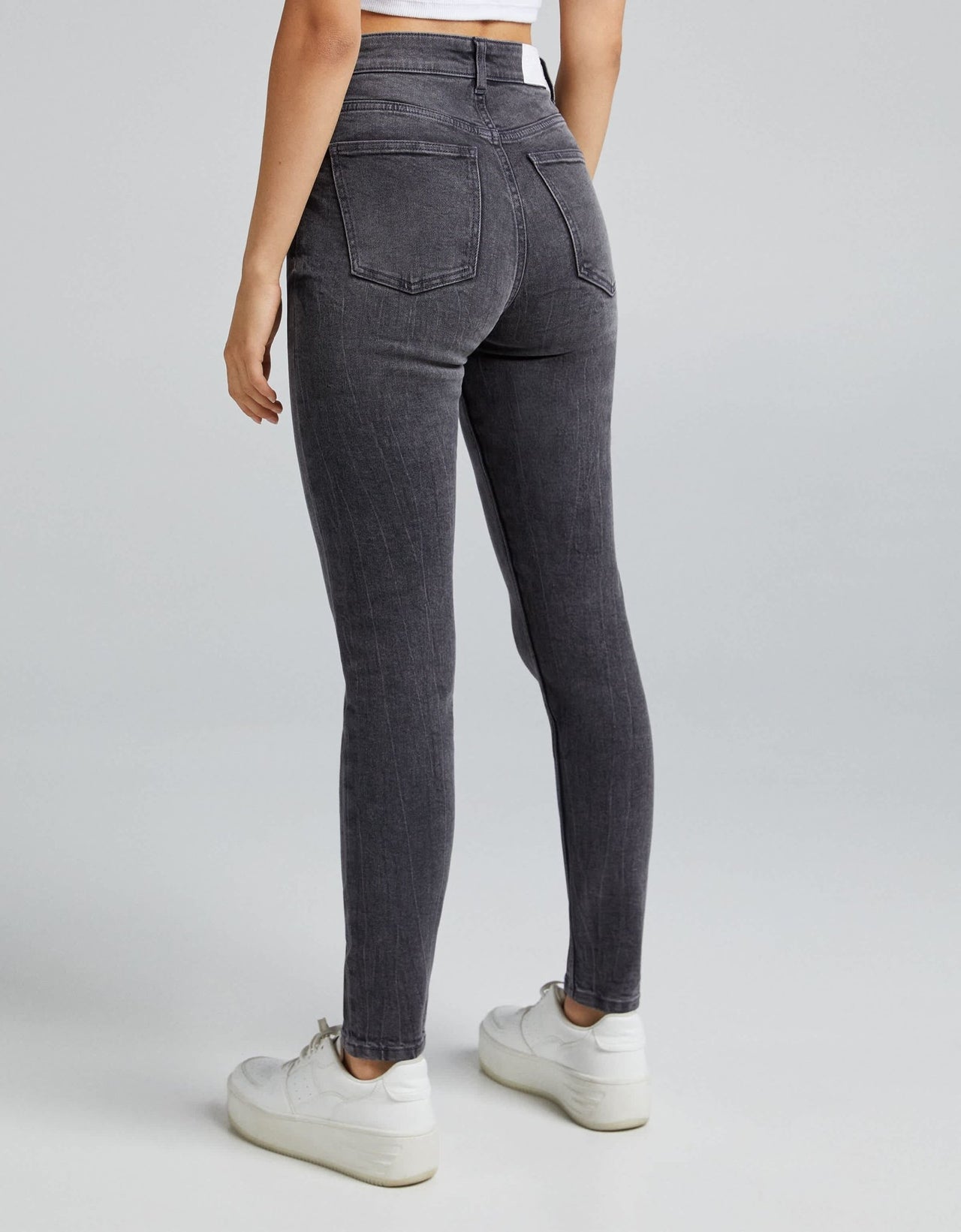 Bershka high waist skinny jean in grey - ASOS Sample Sale