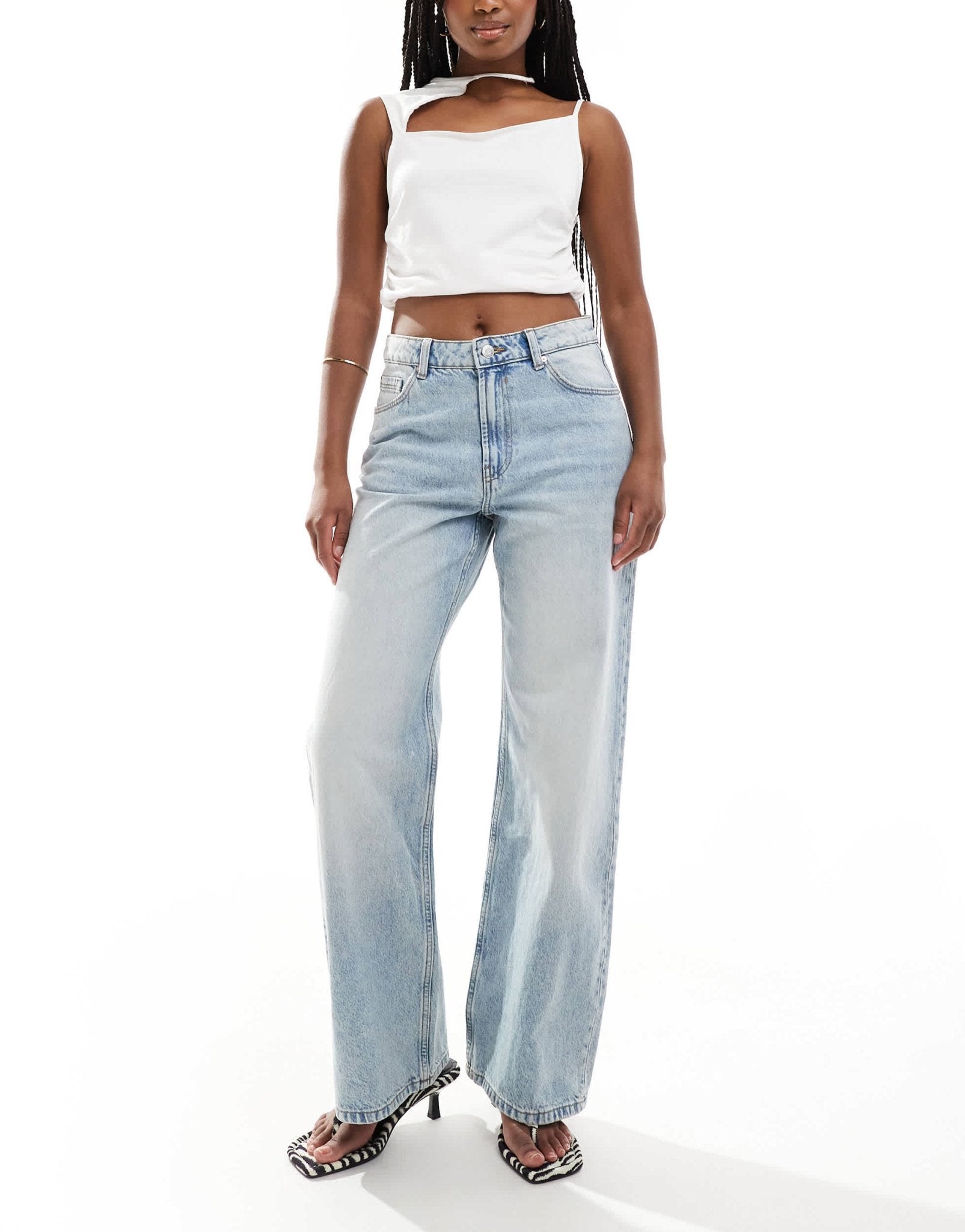 Bershka high waisted baggy wide leg jeans in dirty light wash blue - ASOS Sample Sale
