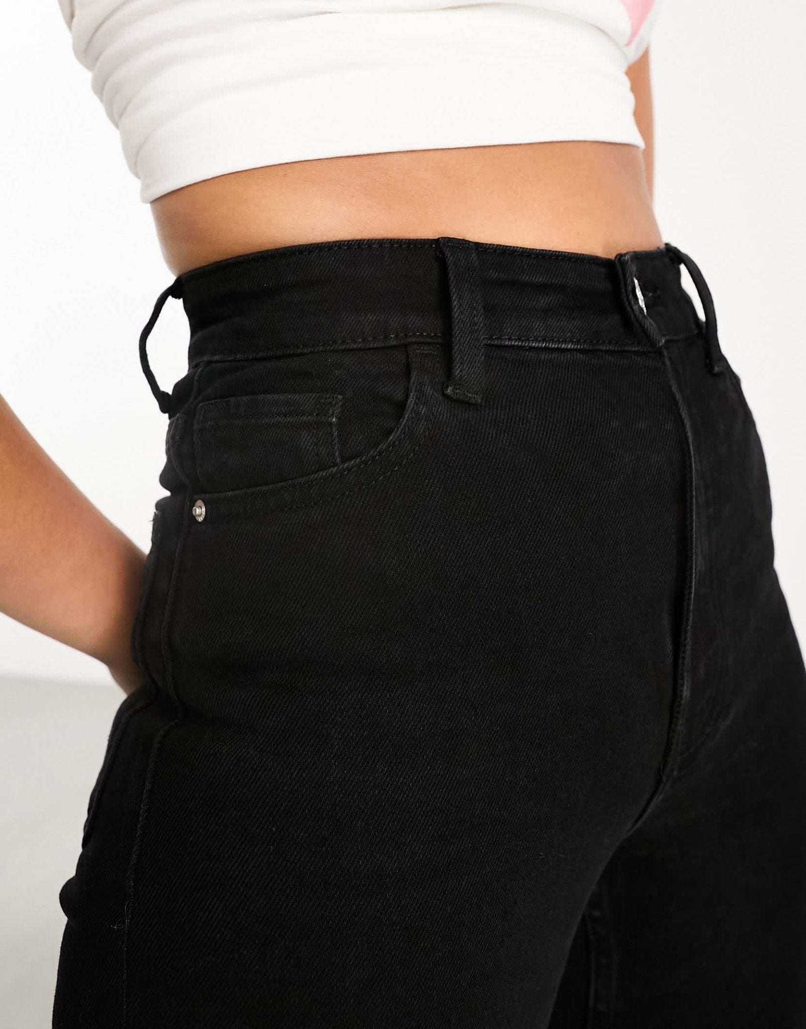 Bershka high waisted bootcut jeans in black - ASOS Sample Sale