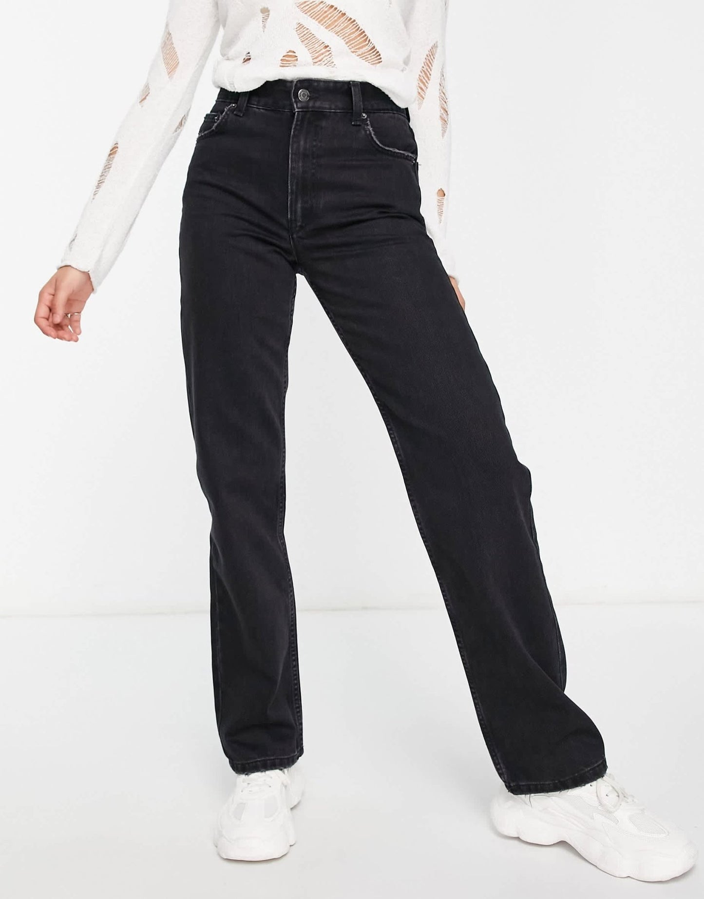 Bershka high waisted dad jean in black - ASOS Sample Sale