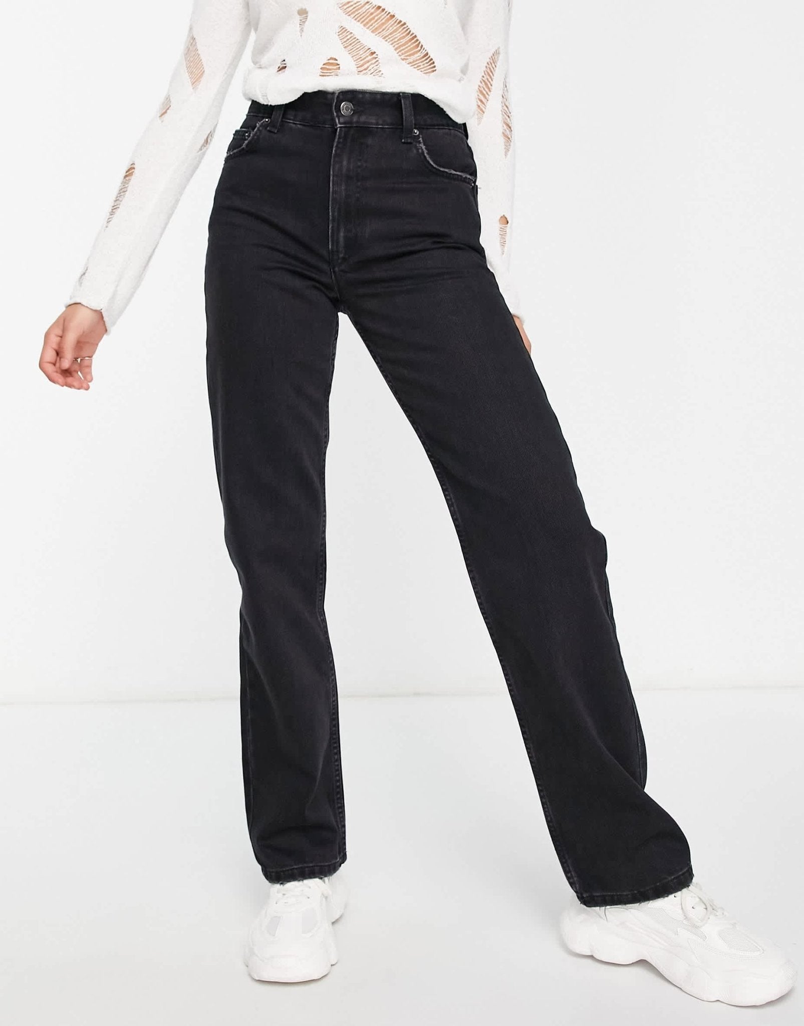 Bershka high waisted dad jean in black - ASOS Sample Sale