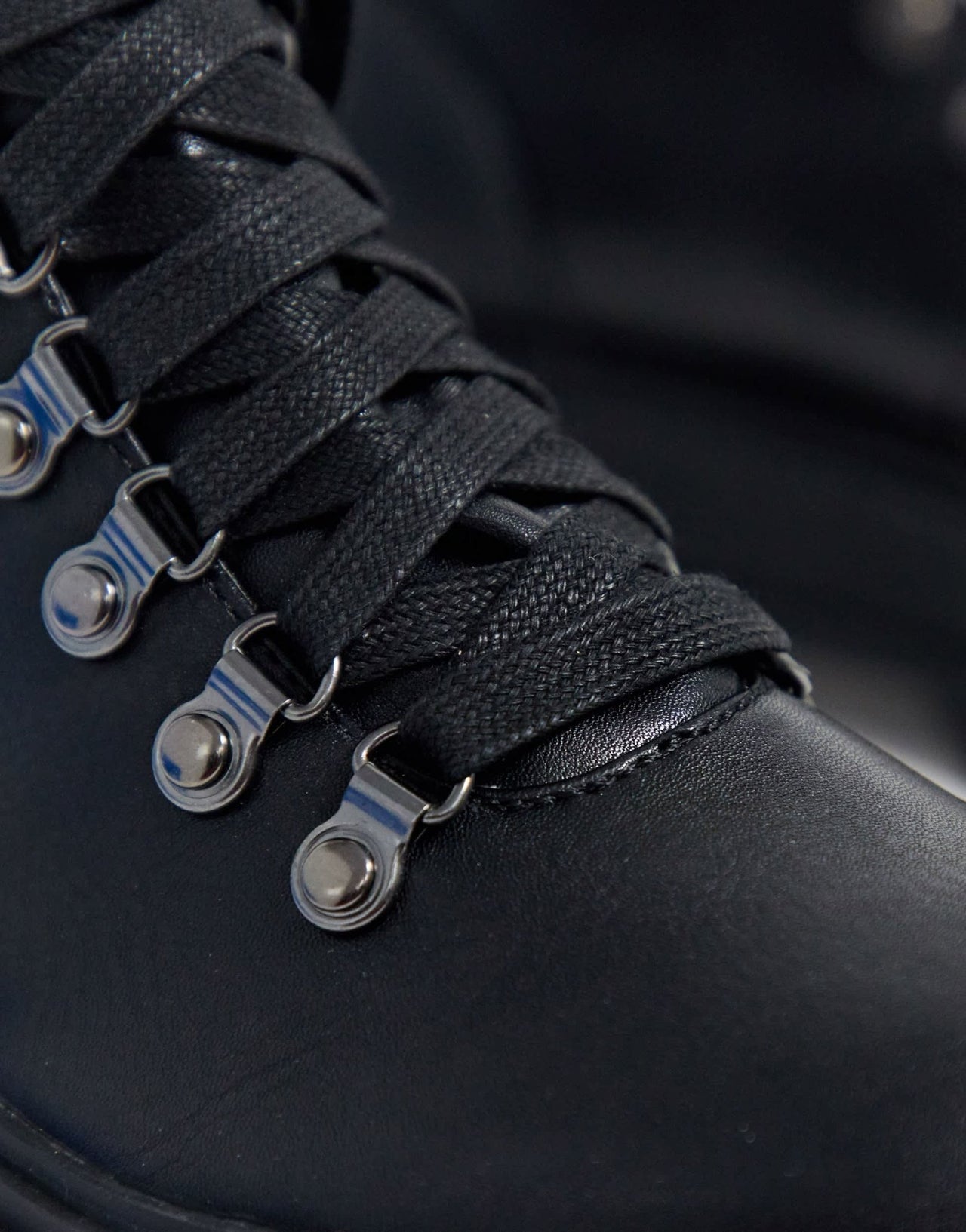 Bershka lace front hiker boots in black - ASOS Sample Sale