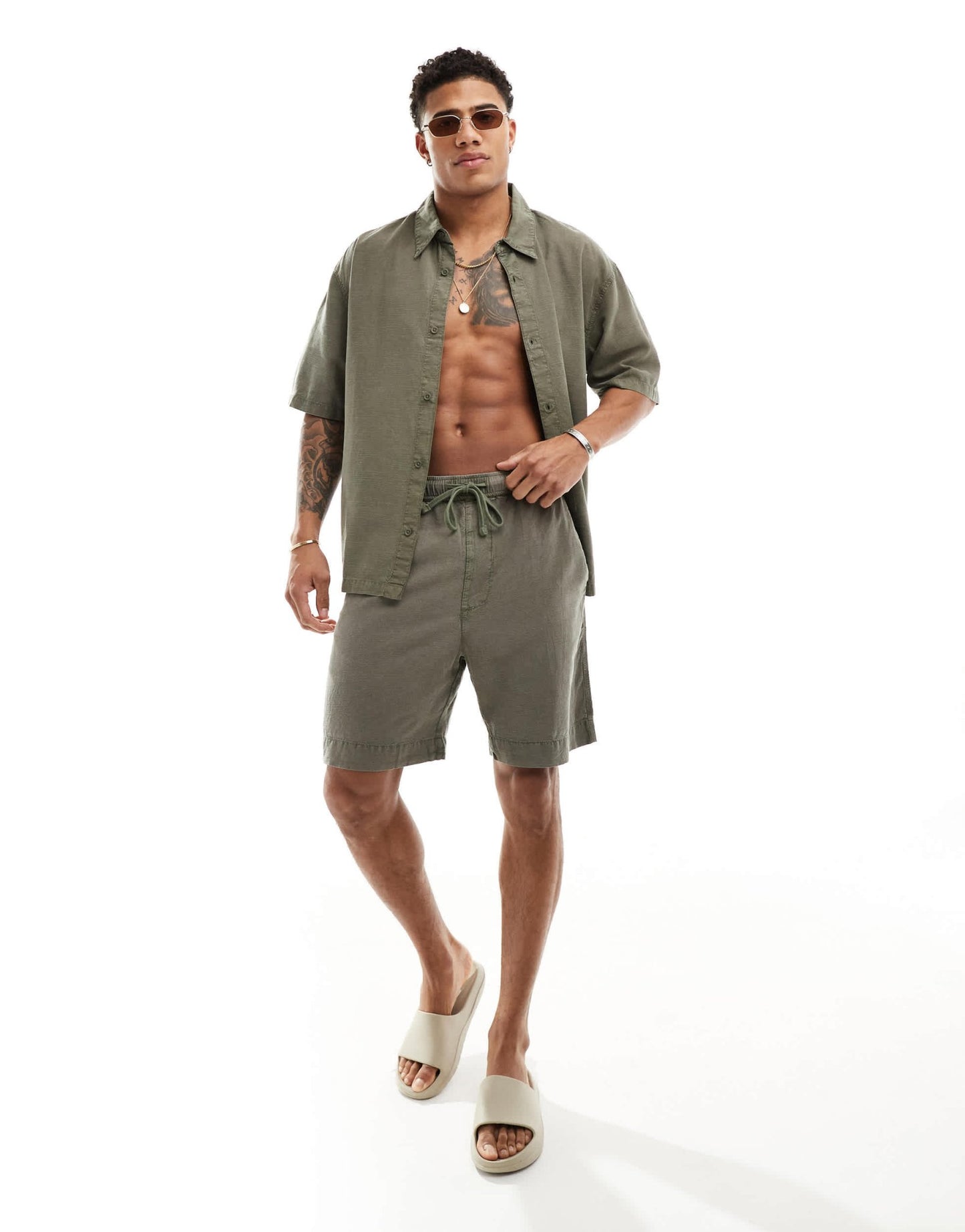 Bershka linen look short co - ord in khaki - ASOS Sample Sale