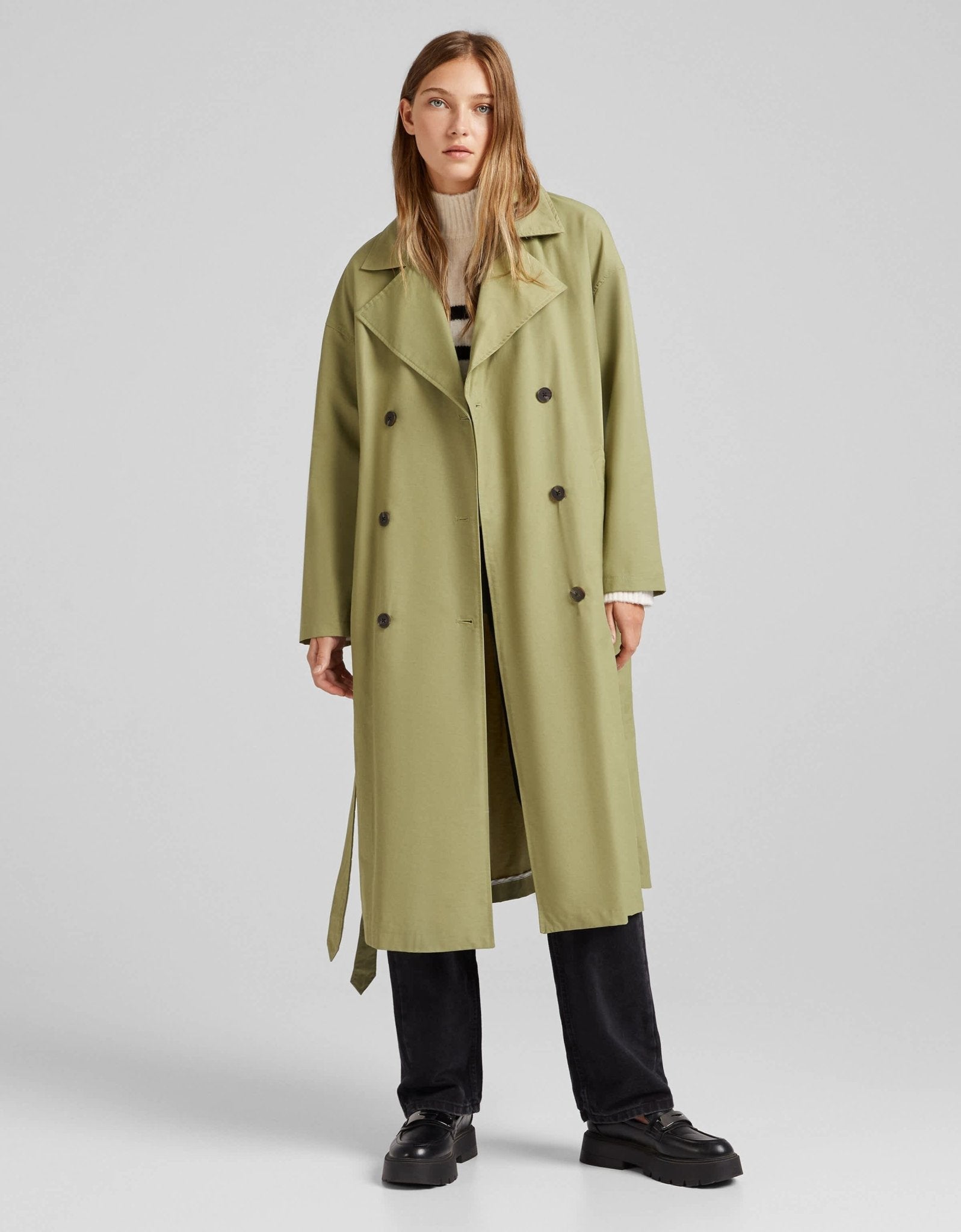 Bershka long trench coat in khaki - ASOS Sample Sale