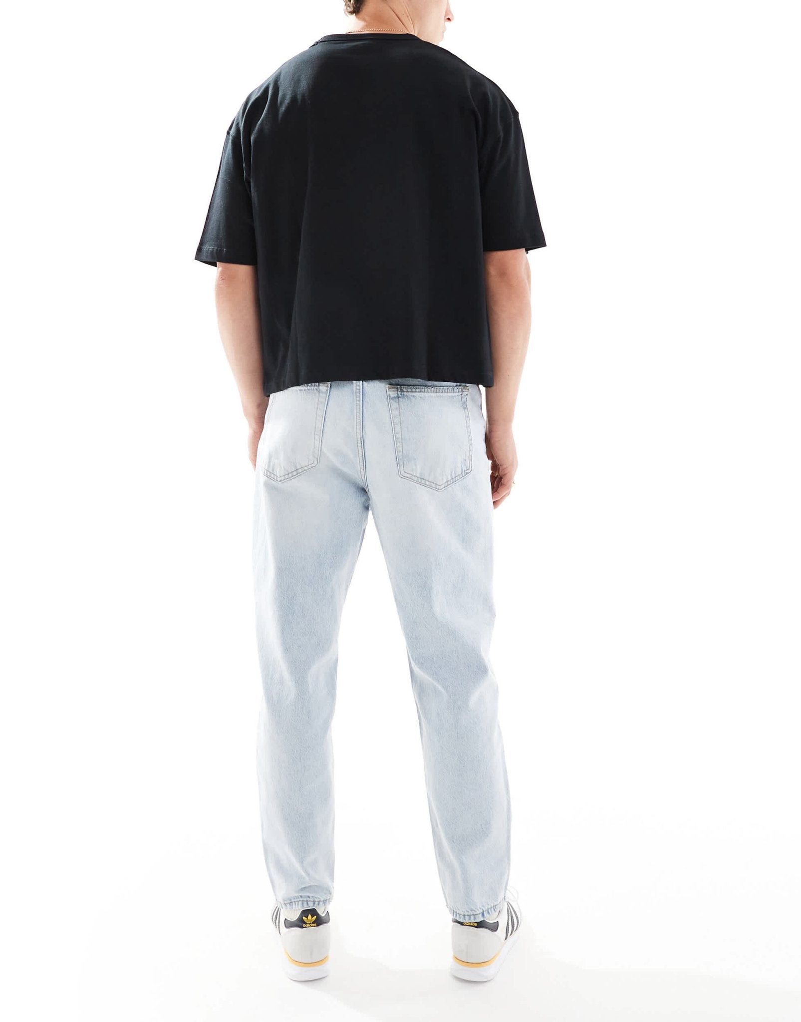 Bershka loose fit jeans in light blue wash - ASOS Sample Sale