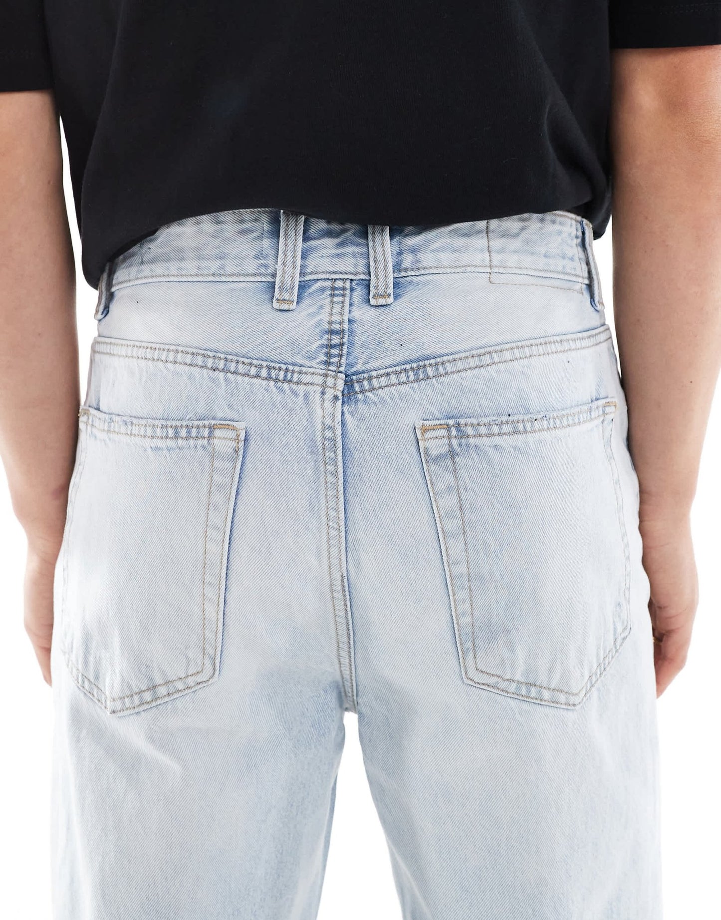 Bershka loose fit jeans in light blue wash - ASOS Sample Sale